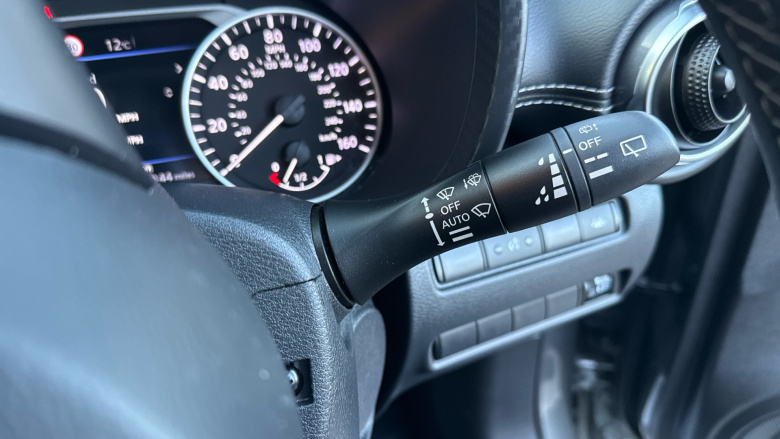 Nissan Juke 1.6 Hybrid N-Connecta 5dr Auto Hybrid Hatchback